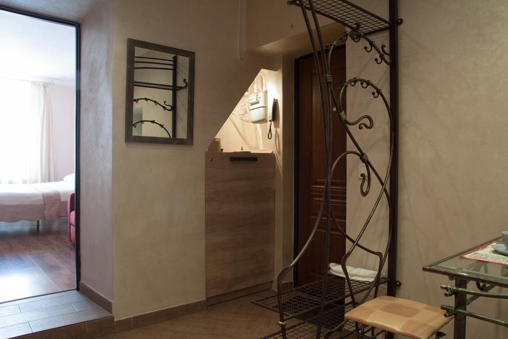 Apartment Roksolana 2 Lviv Exterior photo